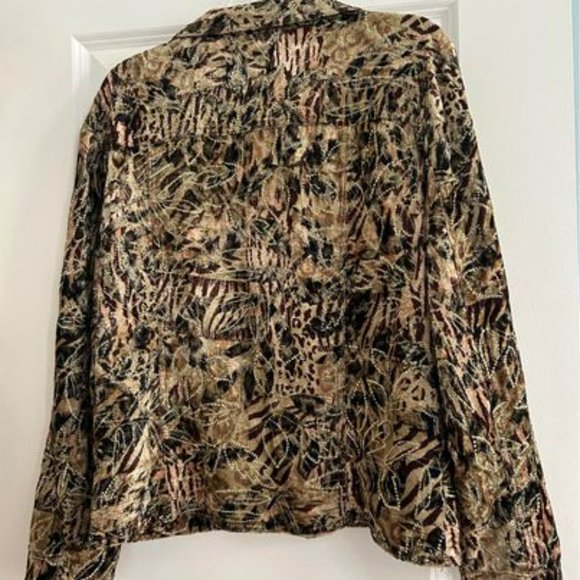 Multiples Velvet-Like Jacket, size large - Picture 4 of 10